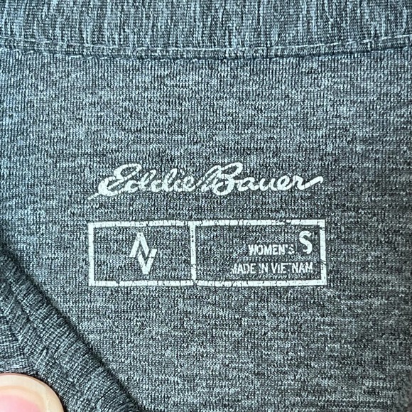 Eddie Bauer Women's Infinity Long-Sleeve Button-Front Shirt Heather Gray Small - Picture 6 of 9